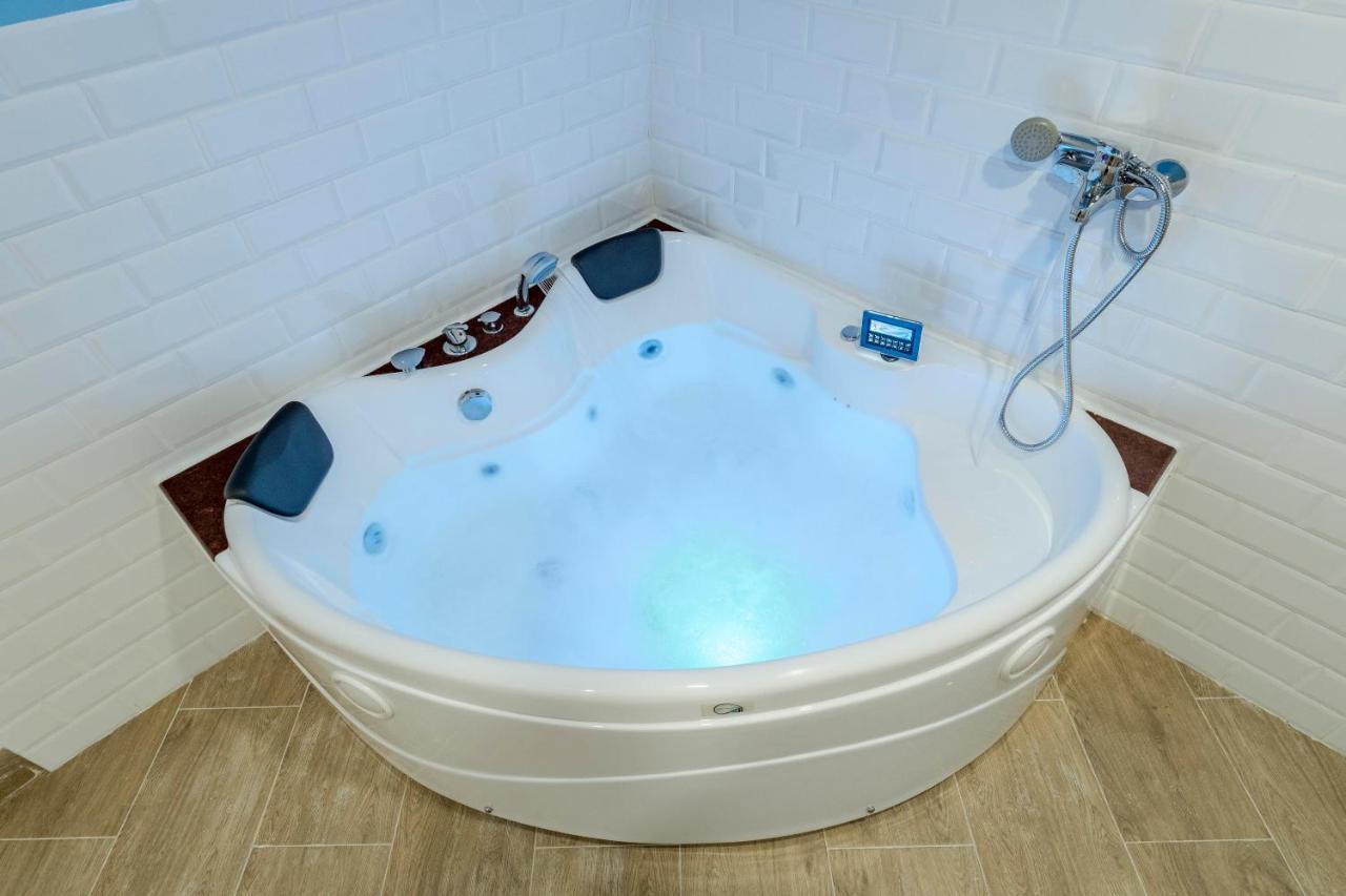 شقة El Triangulo Del Arte - Jacuzzi مدريد المظهر الخارجي الصورة